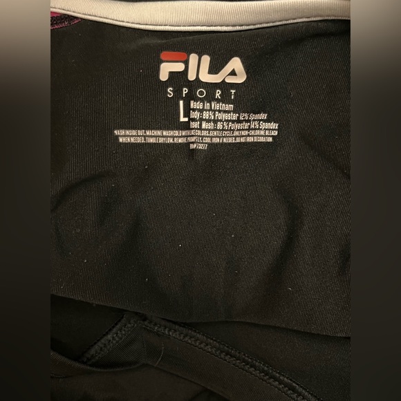 Fila - Picture 3 of 3